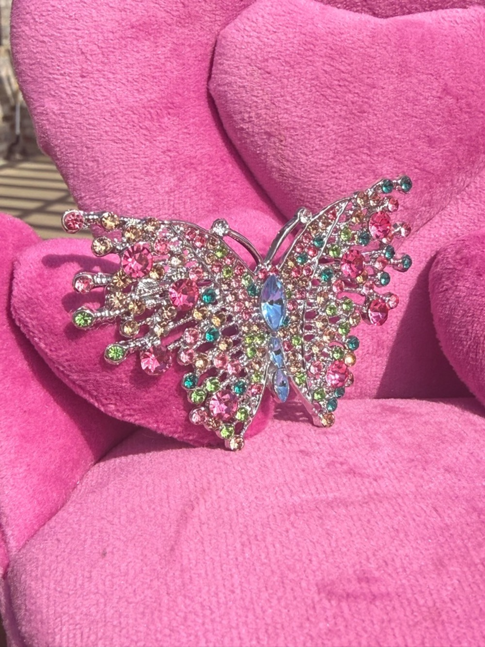 NWOT Multicolor Crystal Butterfly Brooch - Pink Accent Large - Picture 4 of 6